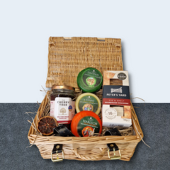 A Cwtch Creel Hamper